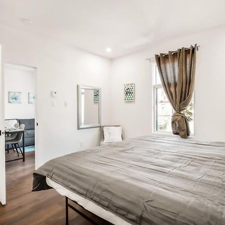 M11 Luxury 1Br Sofa Bed In The Heart Of Plateaumile-End Apartment Montreal Exterior photo